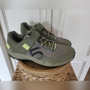 AdidasMen's Trailcross Mountain Clipless Shoes - Green/Carbon/Lime -GZ9849